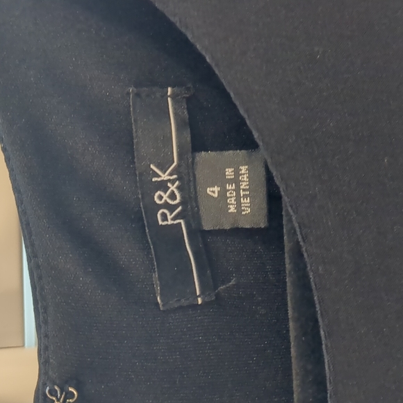 LAST DAY! Beautiful black/red/silver party dress, size 4 - Picture 4 of 10